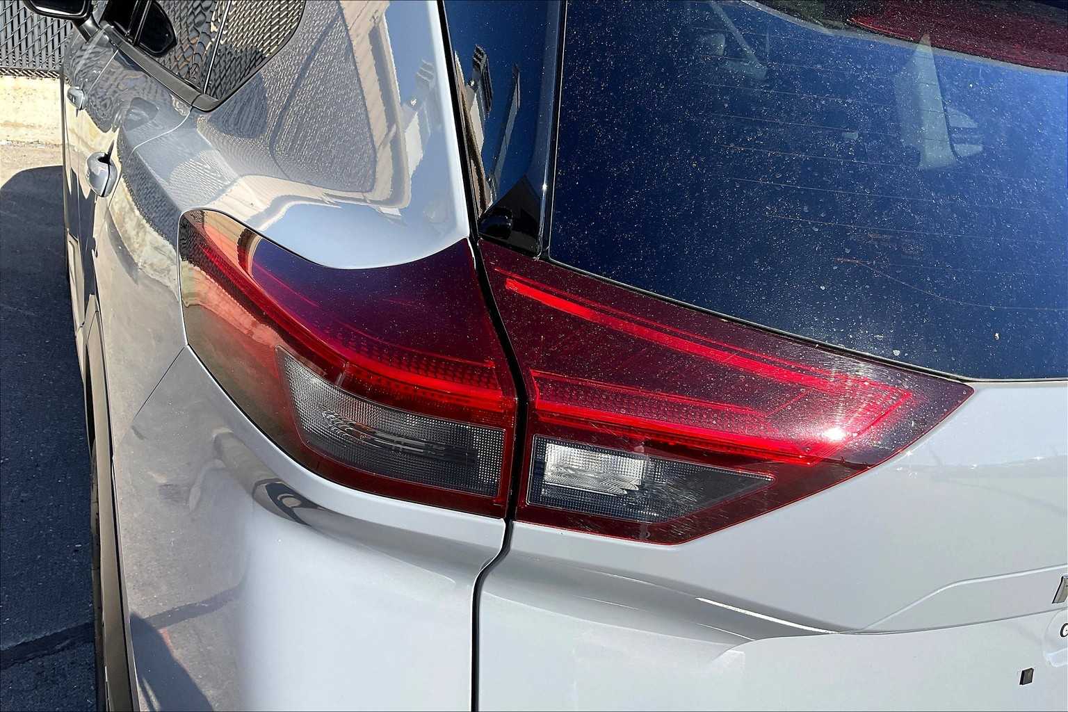 2023 Nissan Rogue SL - Photo 34