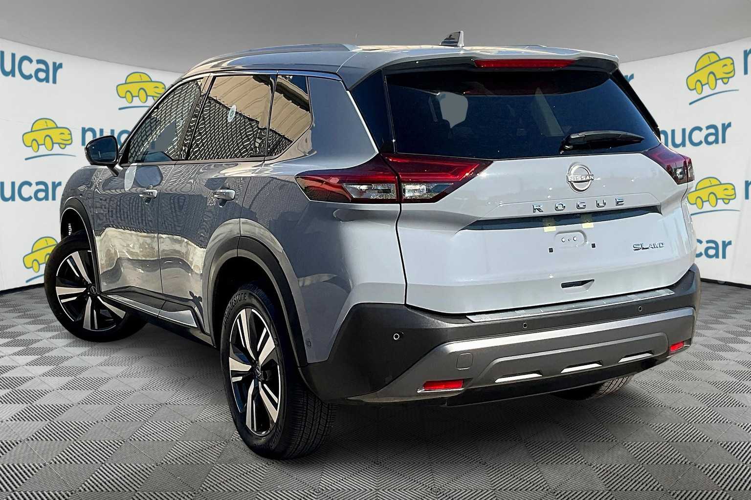 2023 Nissan Rogue SL - Photo 4