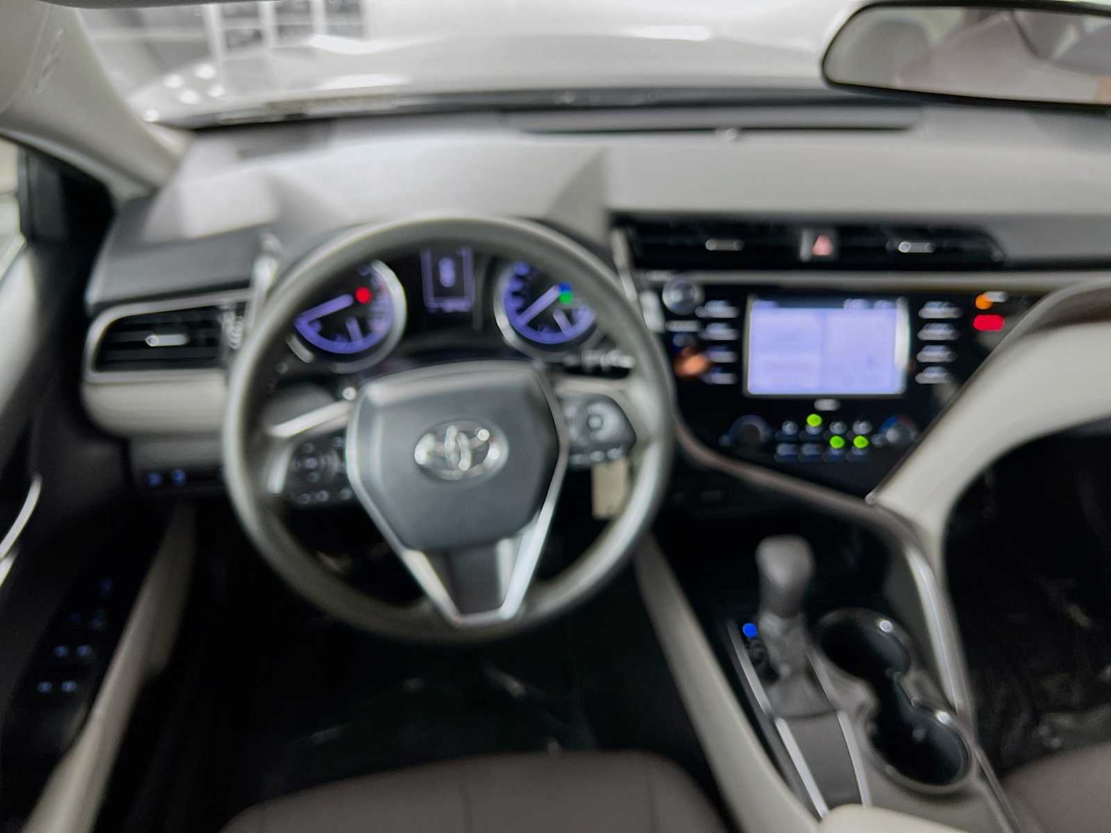 2020 Toyota Camry LE - Photo 21