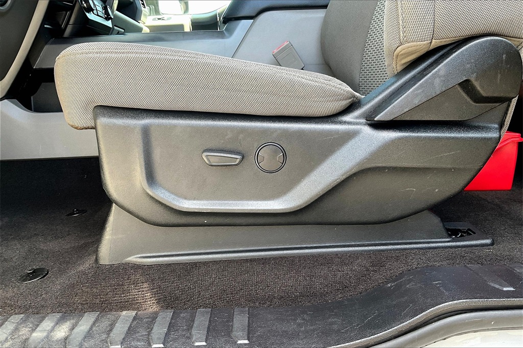 2019 Ford F-150 XLT - Photo 26