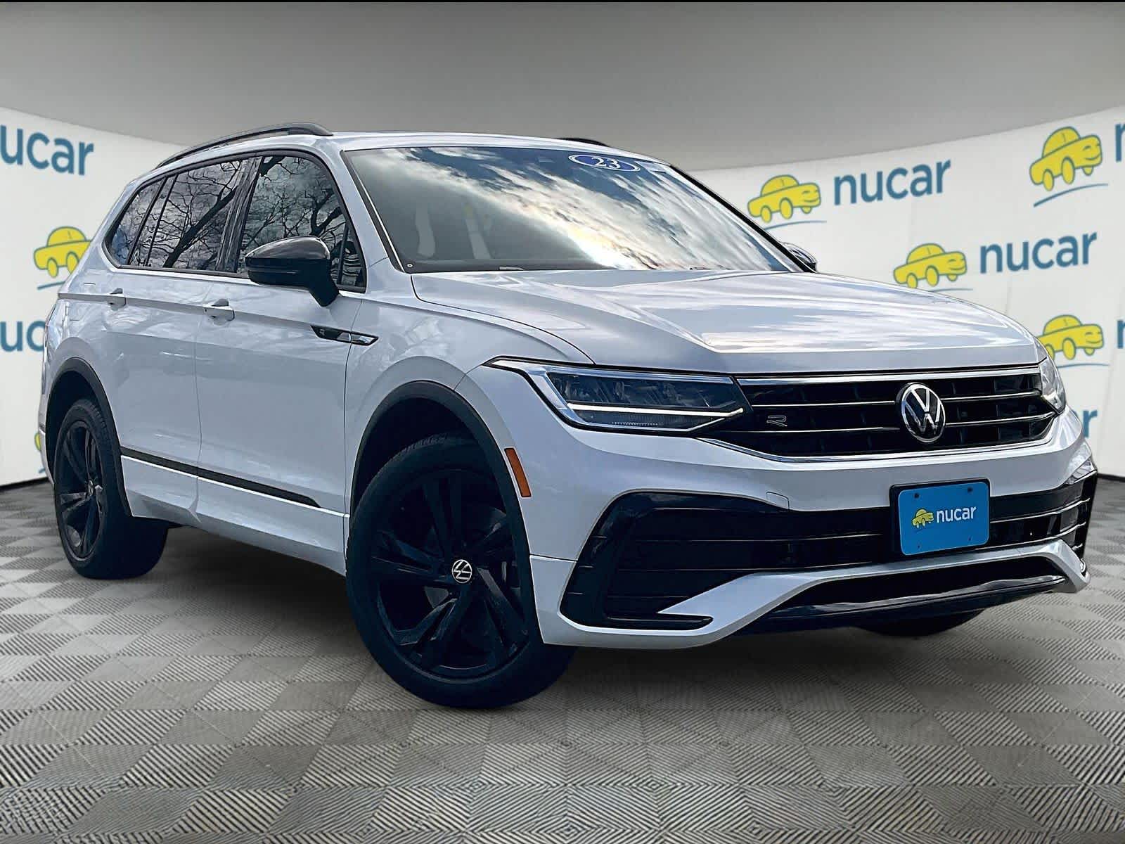 2023 Volkswagen Tiguan SE R-Line Black