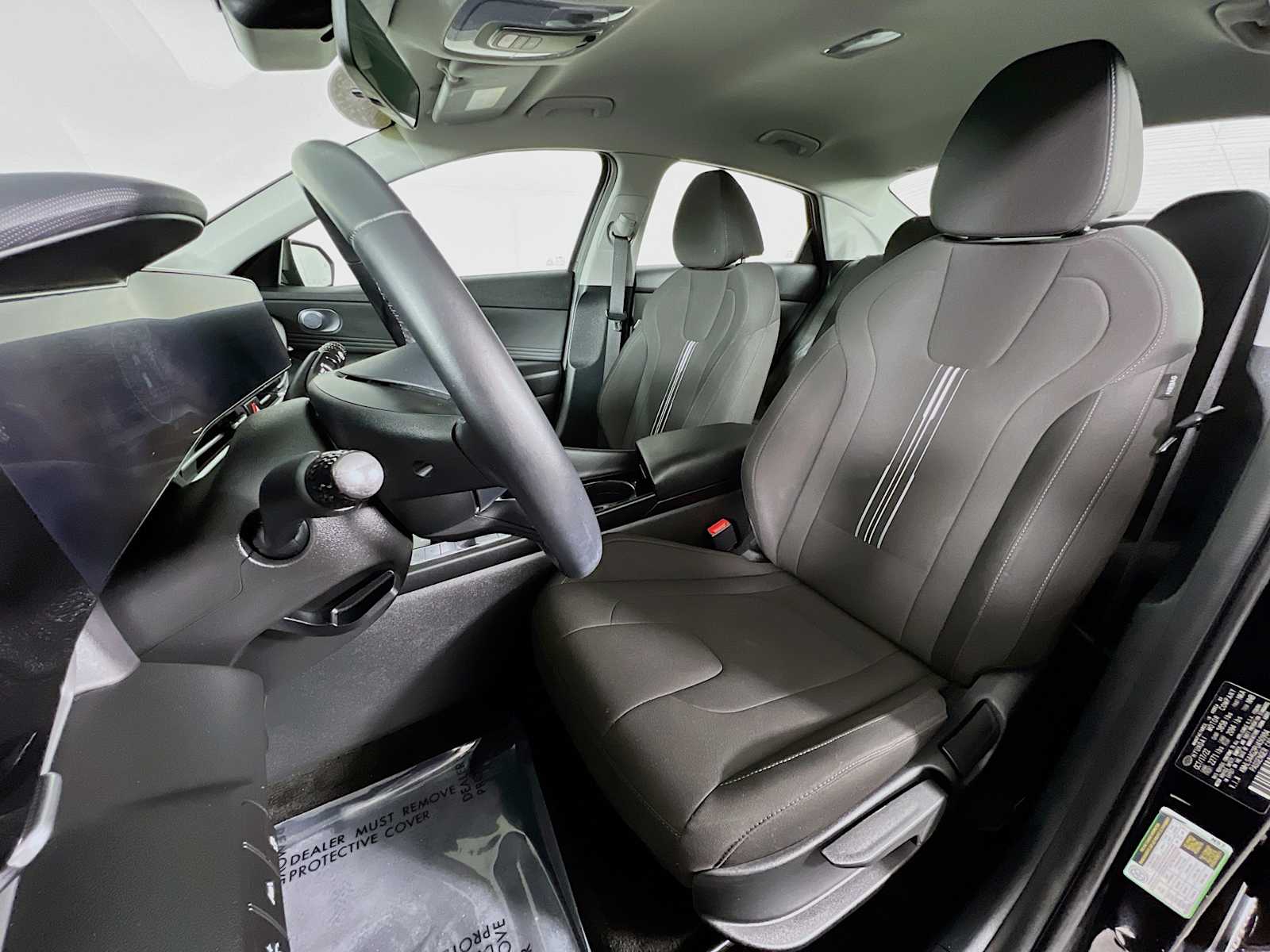 2023 Hyundai Elantra SEL - Photo 22