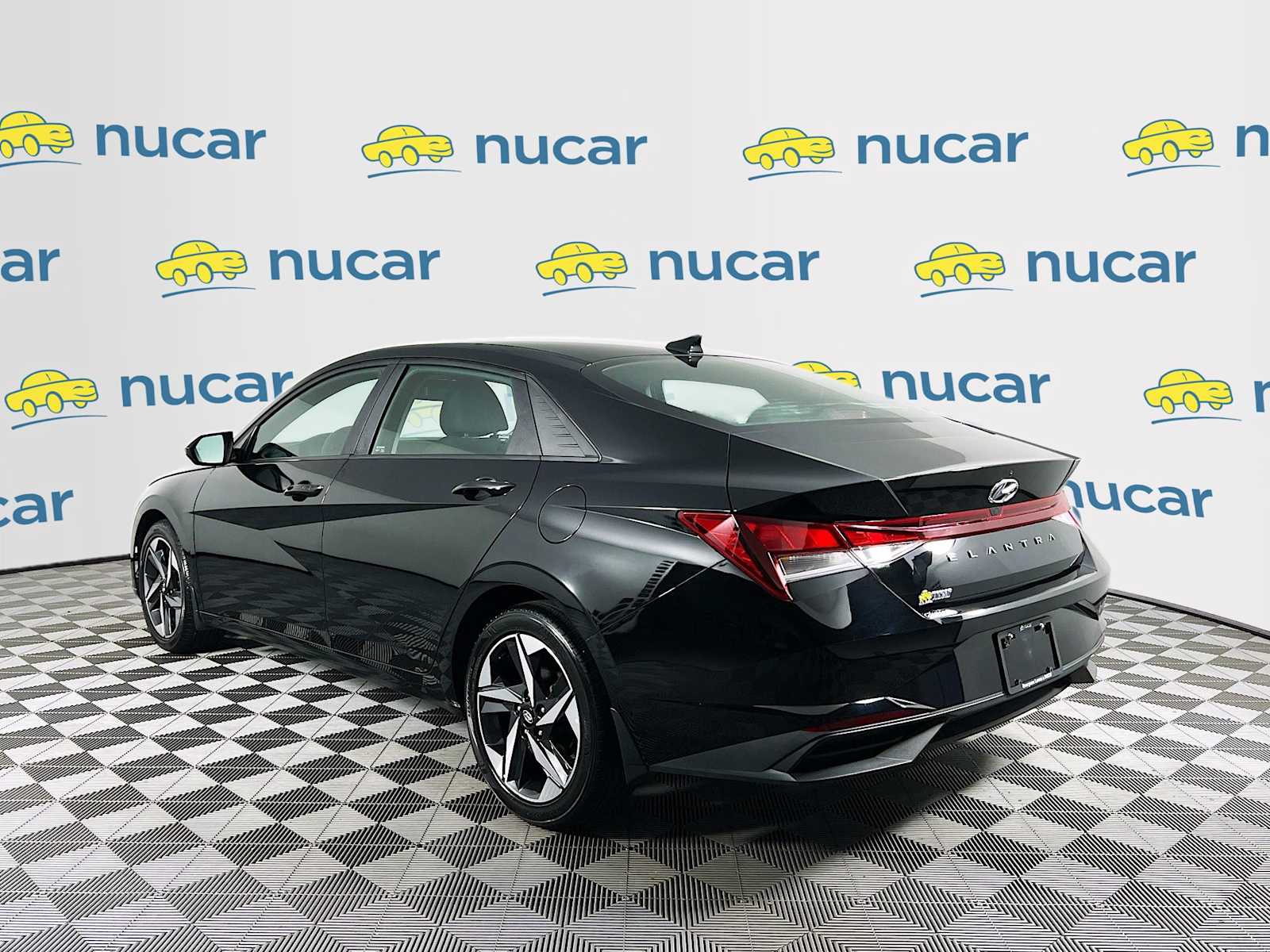 2023 Hyundai Elantra SEL - Photo 5