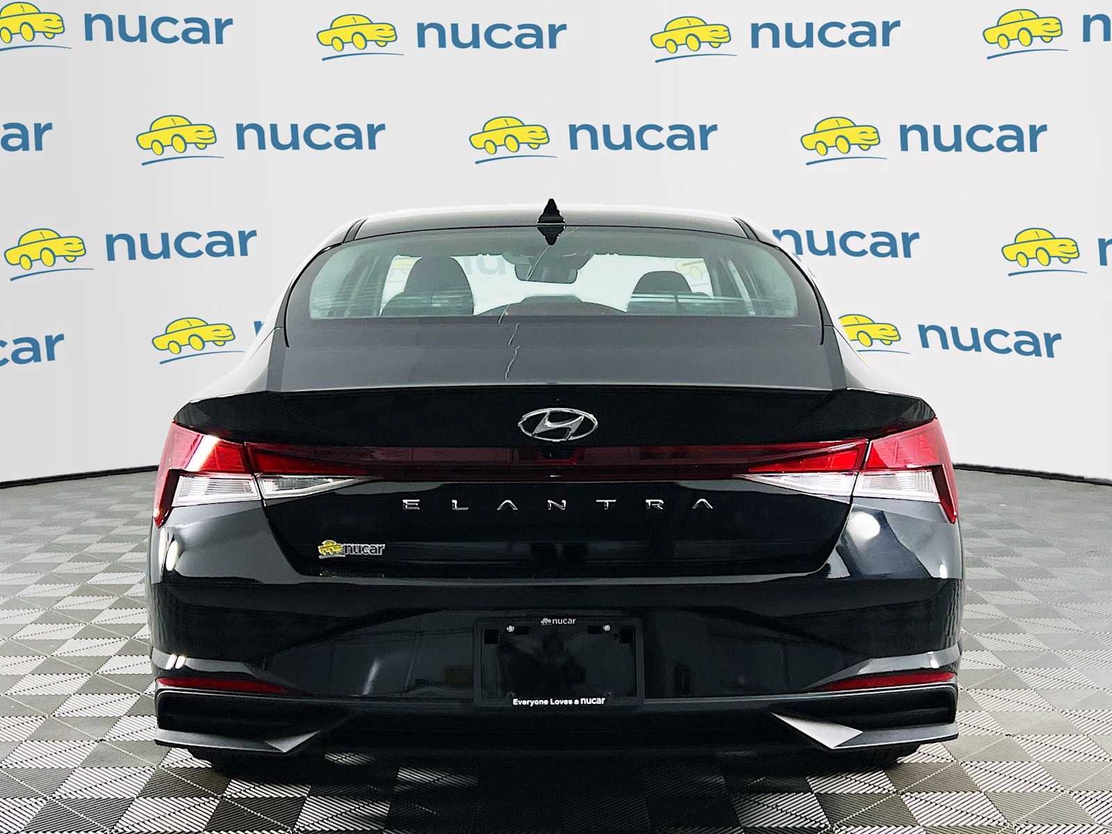 2023 Hyundai Elantra SEL - Photo 6