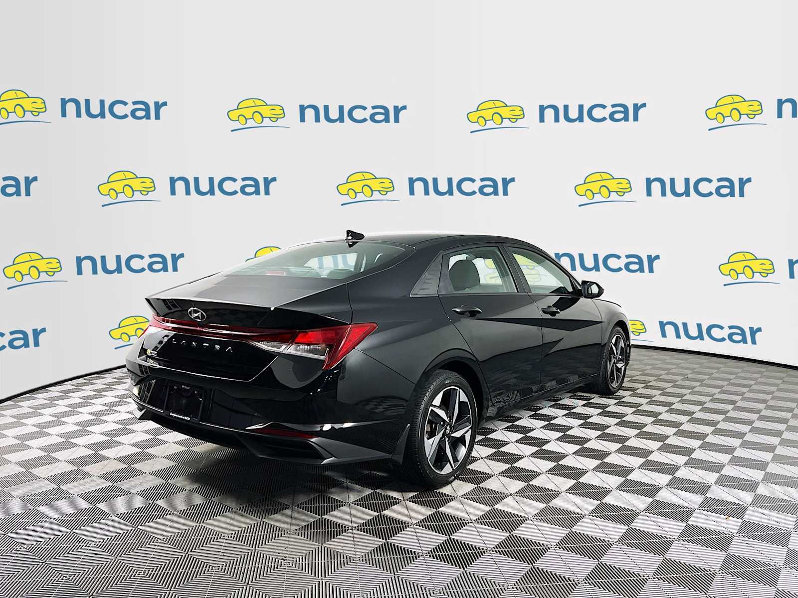 2023 Hyundai Elantra SEL - Photo 7