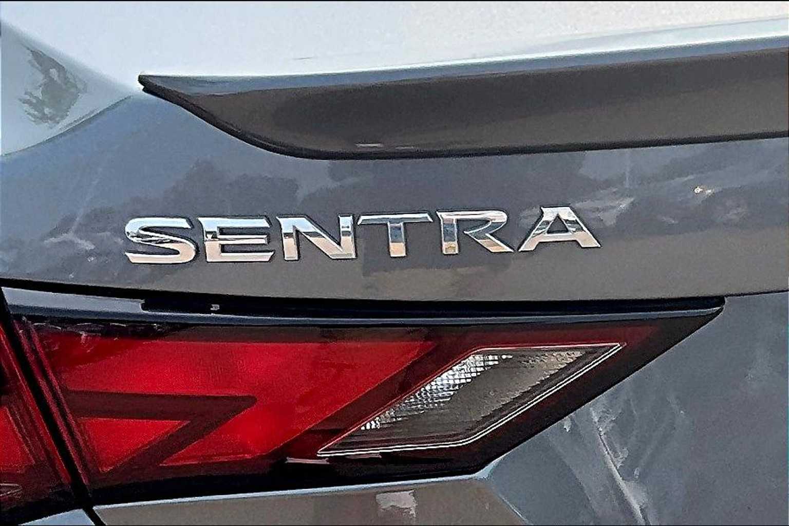 2022 Nissan Sentra SR - Photo 26