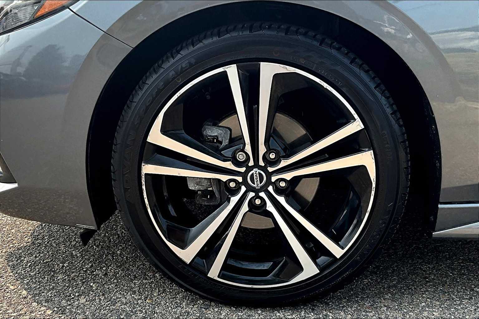 2022 Nissan Sentra SR - Photo 7