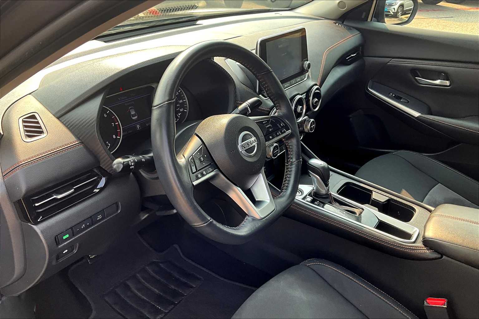 2022 Nissan Sentra SR - Photo 8