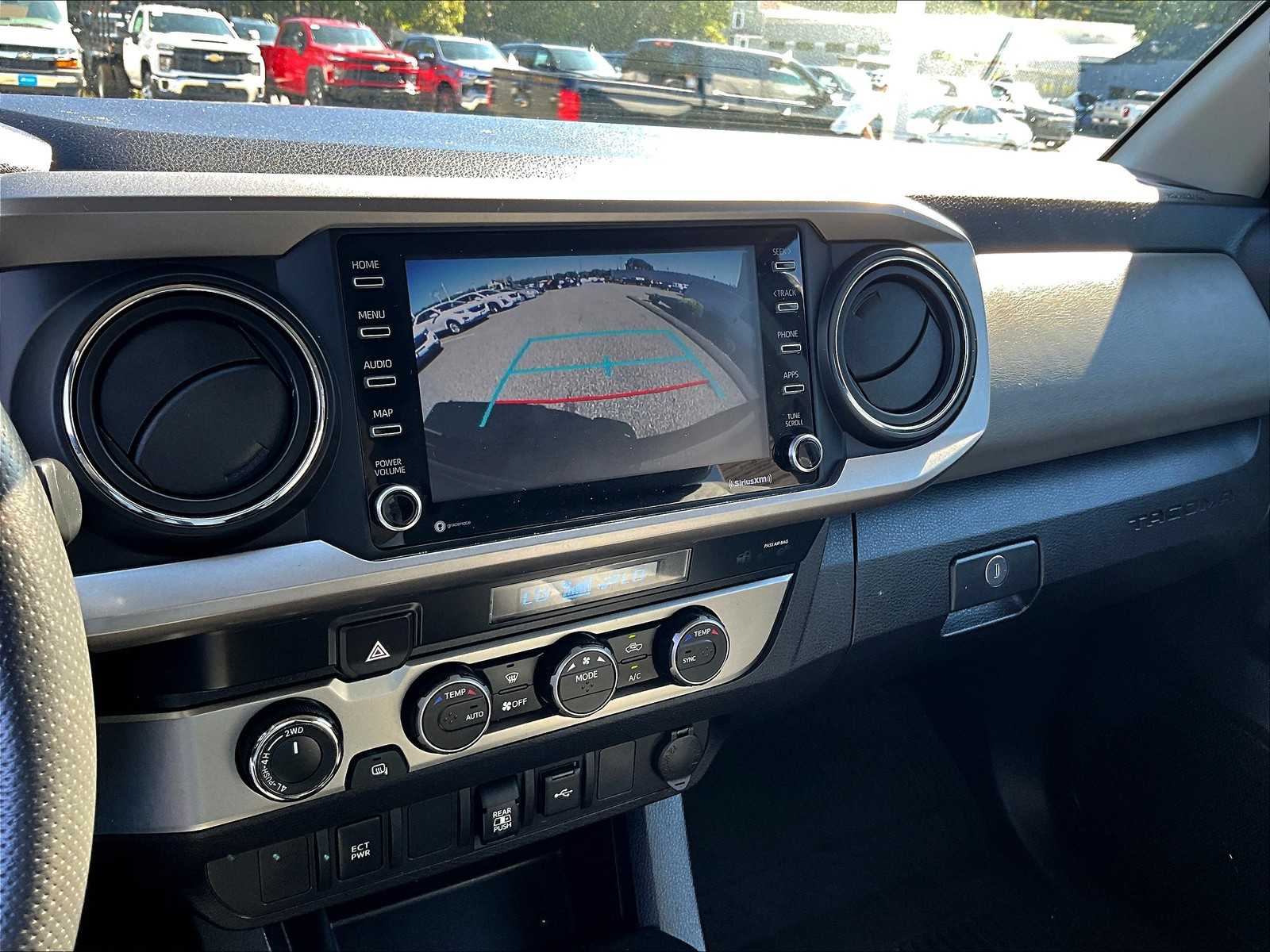 2021 Toyota Tacoma SR5 - Photo 19