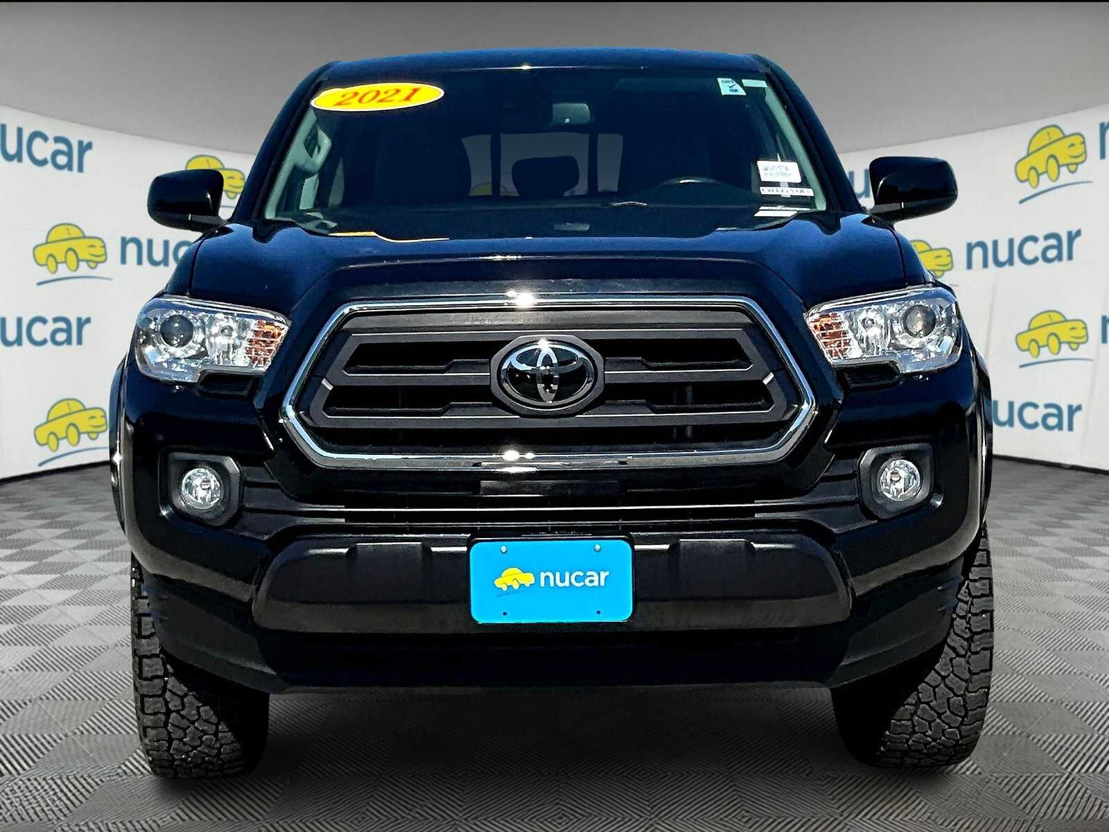 2021 Toyota Tacoma SR5 - Photo 2