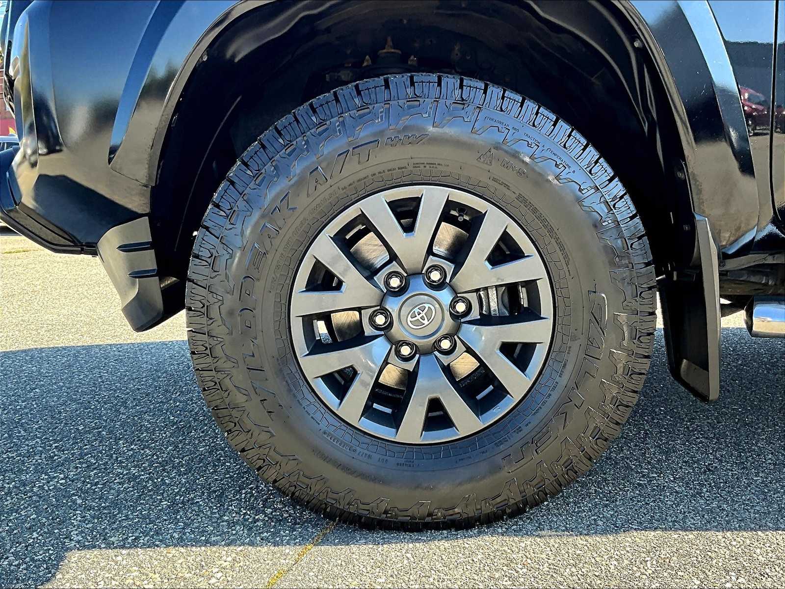 2021 Toyota Tacoma SR5 - Photo 7