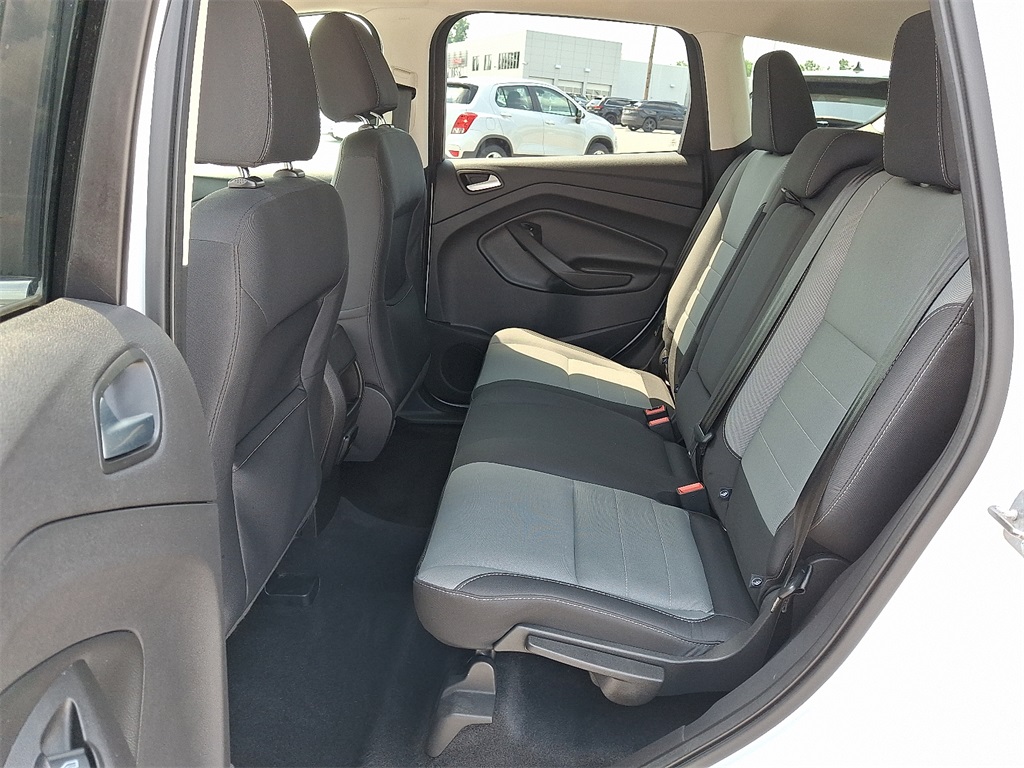 2016 Ford Escape SE - Photo 11