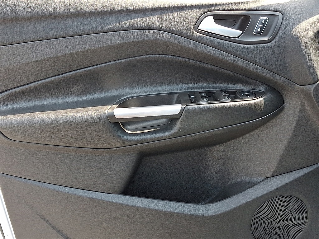 2016 Ford Escape SE - Photo 13