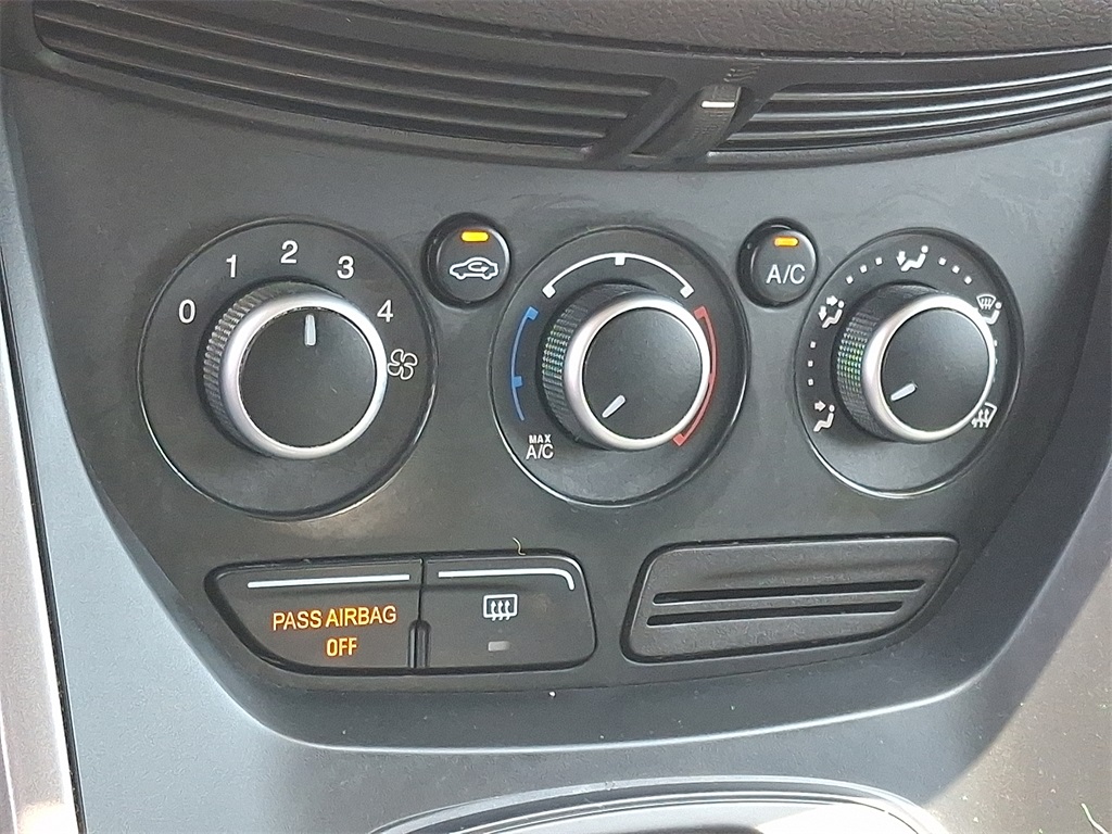 2016 Ford Escape SE - Photo 17