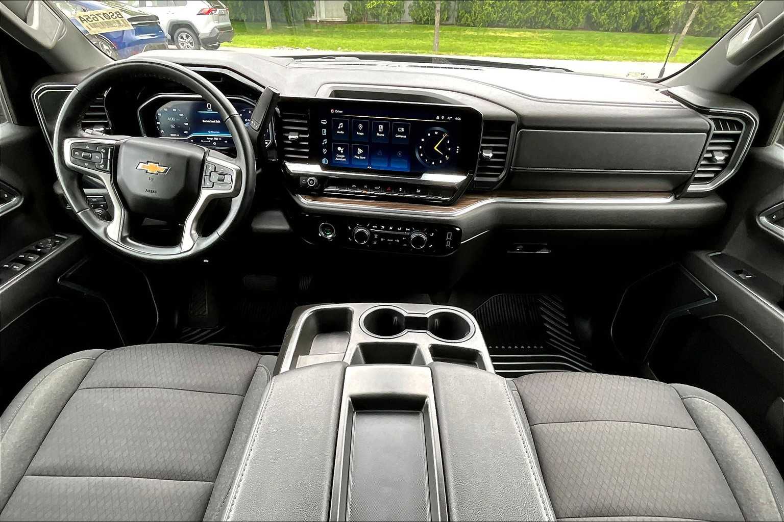 2023 Chevrolet Silverado 1500 LT - Photo 21
