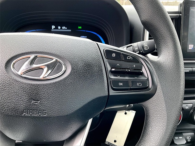 2025 Hyundai Venue SE - Photo 24