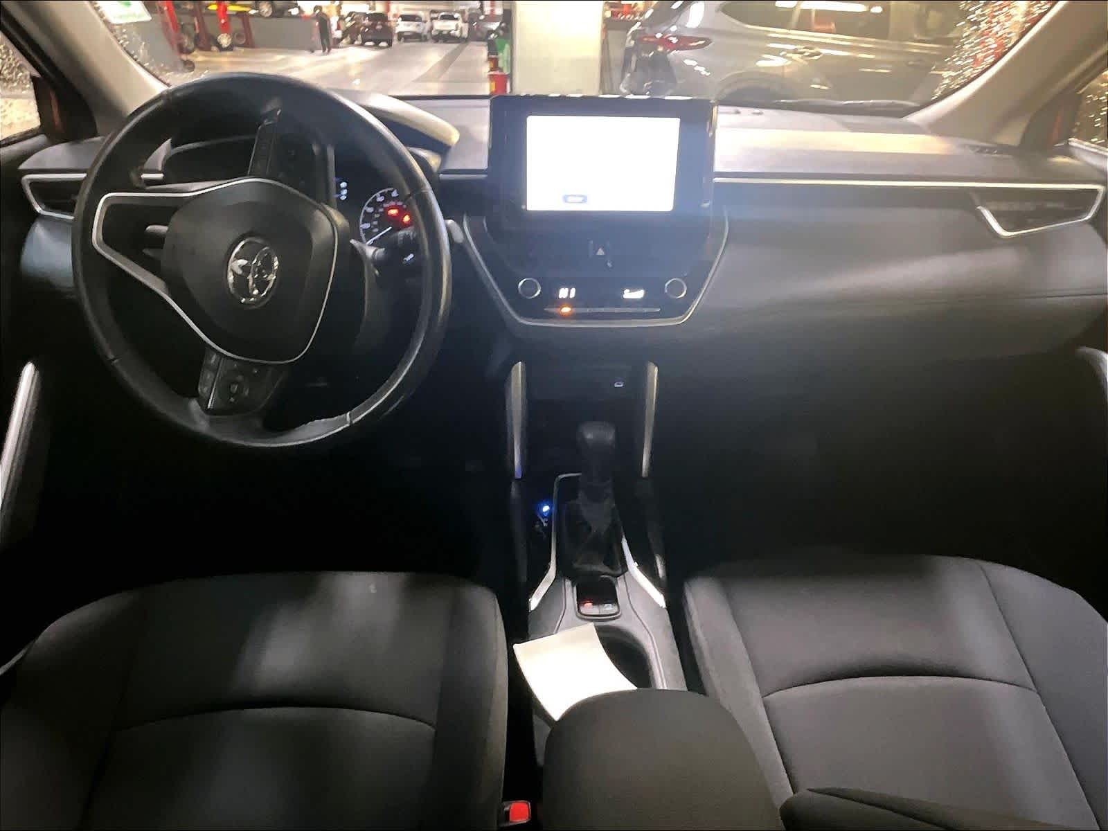 2024 Toyota Corolla Cross LE - Photo 21