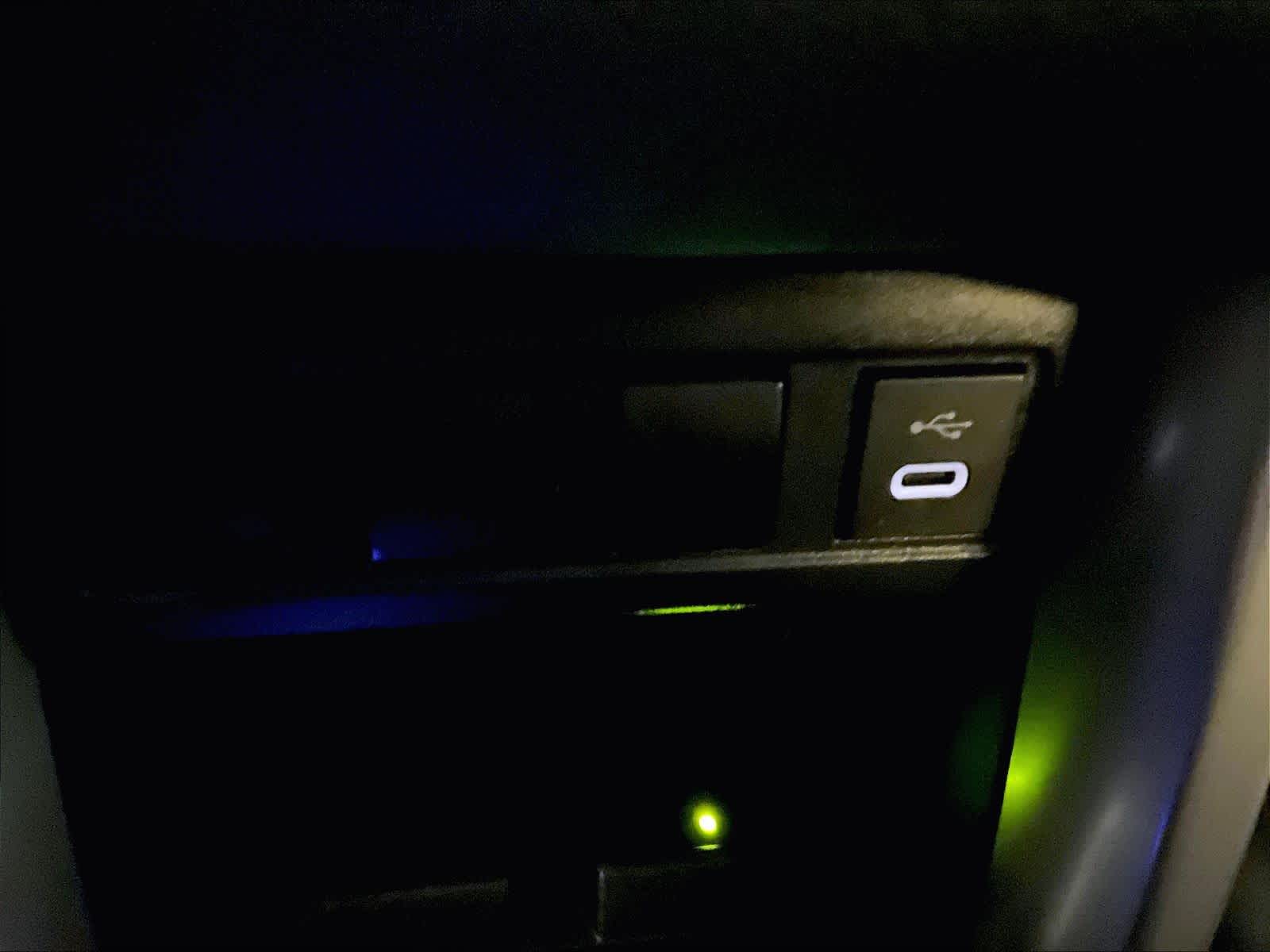 2024 Toyota Corolla Cross LE - Photo 26