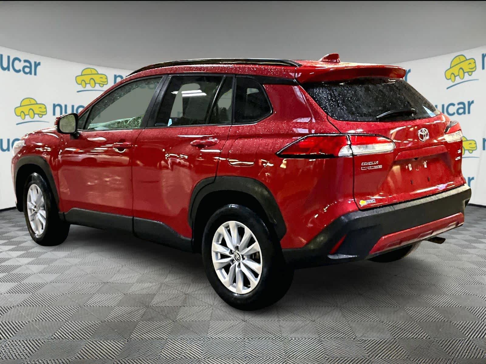 2024 Toyota Corolla Cross LE - Photo 4