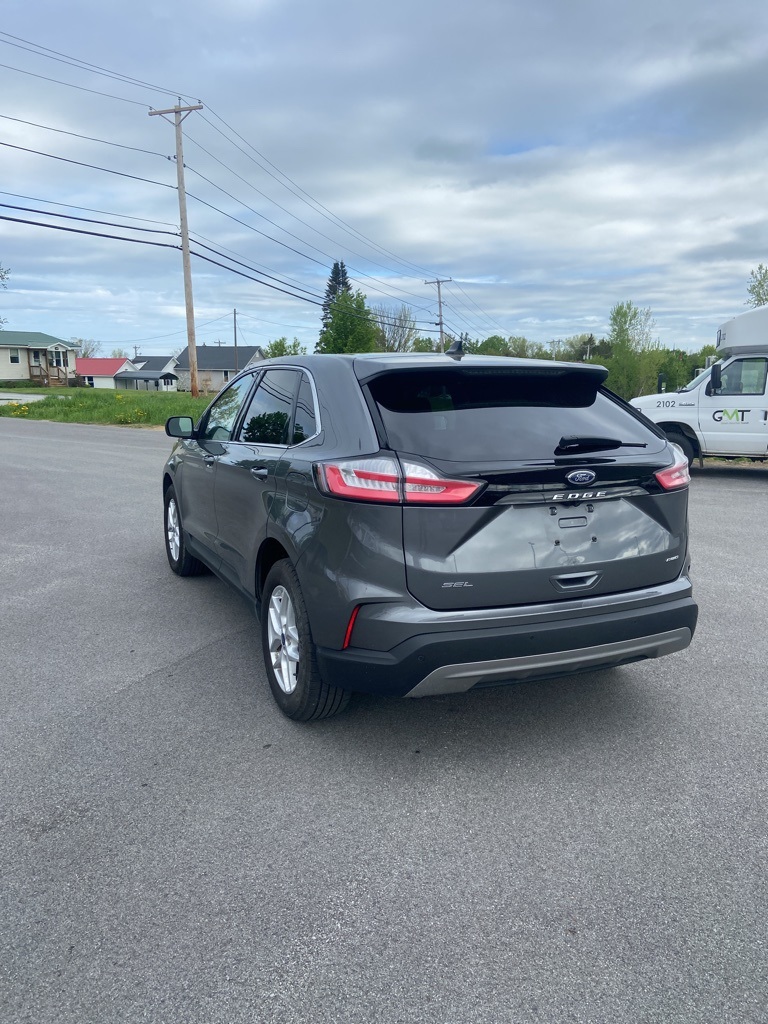 2022 Ford Edge SEL - Photo 3