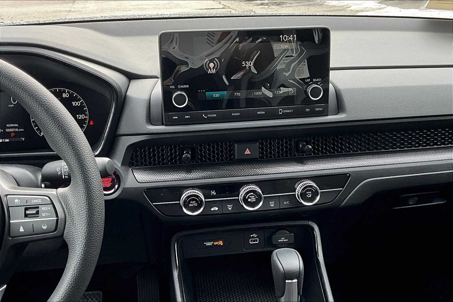 2025 Honda CR-V LX - Photo 13