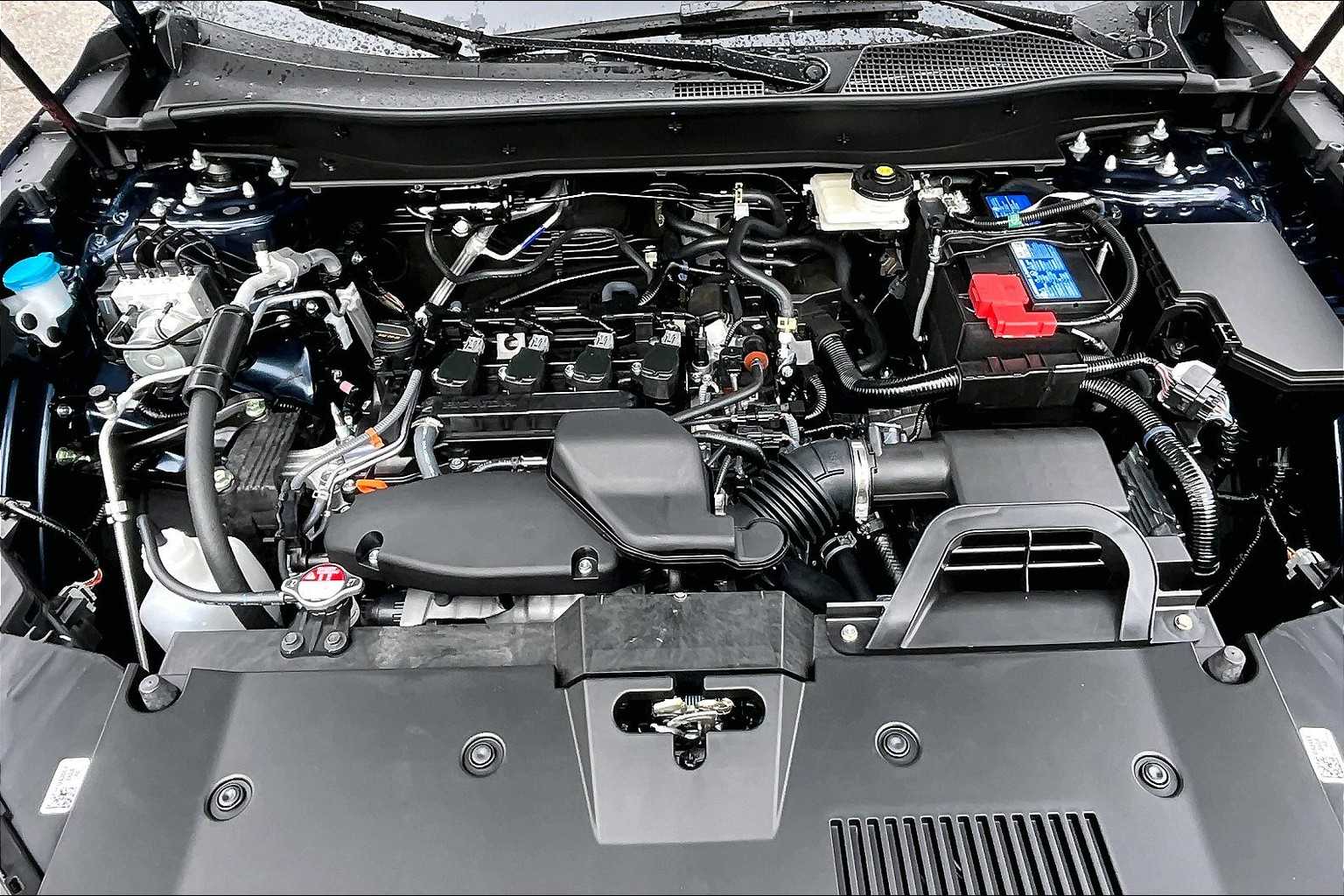 2025 Honda CR-V LX - Photo 16