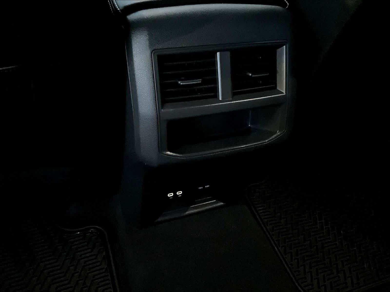 2023 Volkswagen Atlas Cross Sport 3.6L V6 SEL R-Line Black - Photo 27