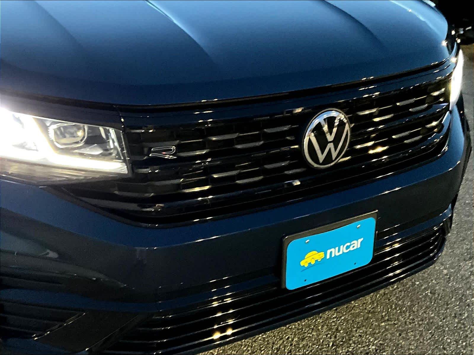 2023 Volkswagen Atlas Cross Sport 3.6L V6 SEL R-Line Black - Photo 31