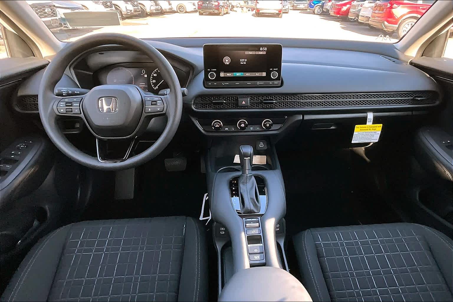 2025 Honda HR-V LX - Photo 12