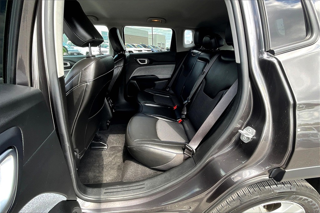 2022 Jeep Compass Latitude - Photo 15