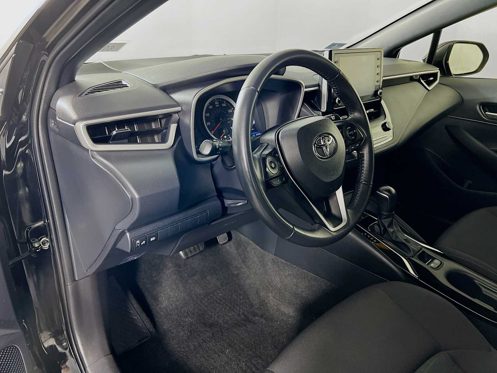 2022 Toyota Corolla Nightshade - Photo 9