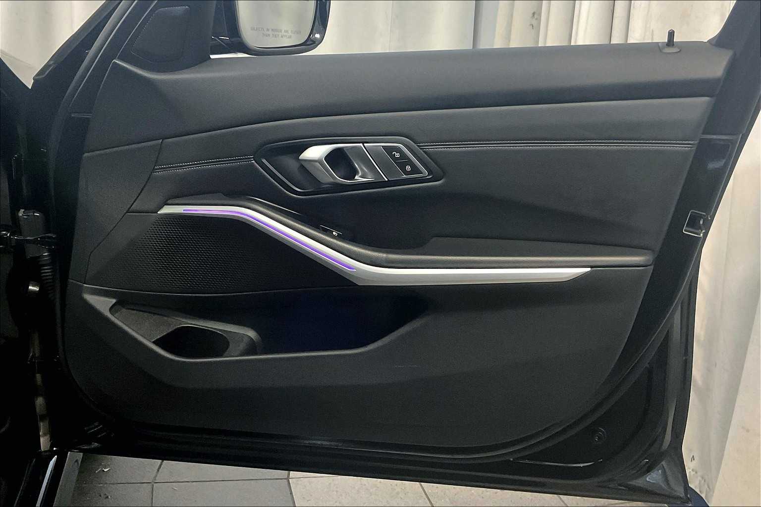 2020 BMW 3 Series 330i xDrive - Photo 12