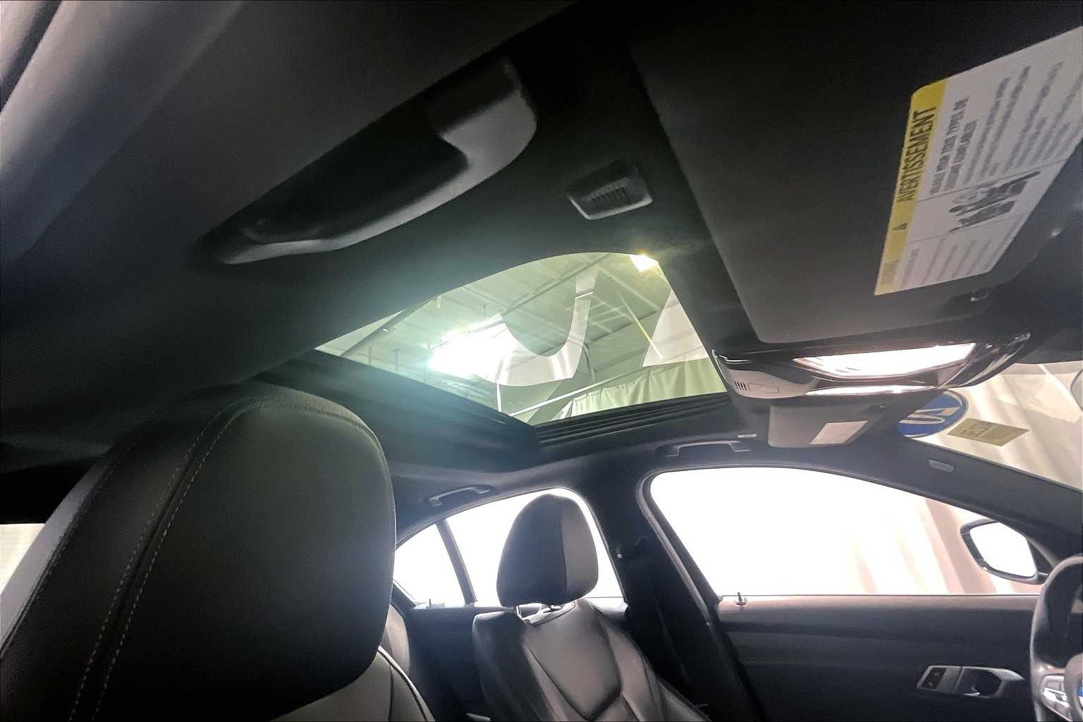 2020 BMW 3 Series 330i xDrive - Photo 22