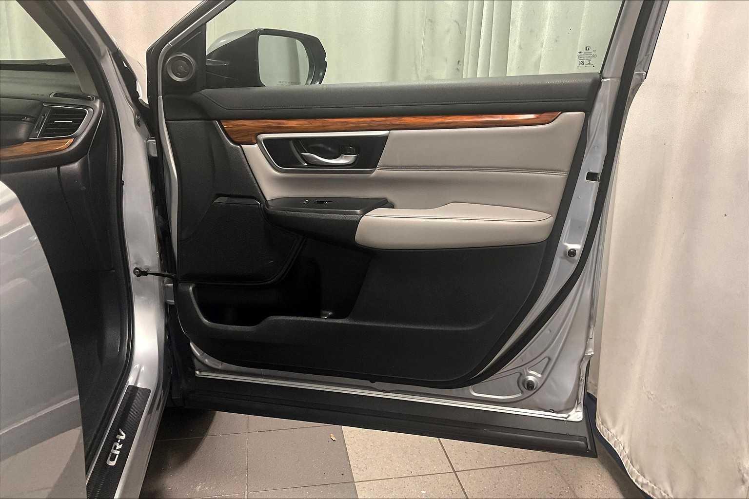 2022 Honda CR-V EX-L - Photo 12