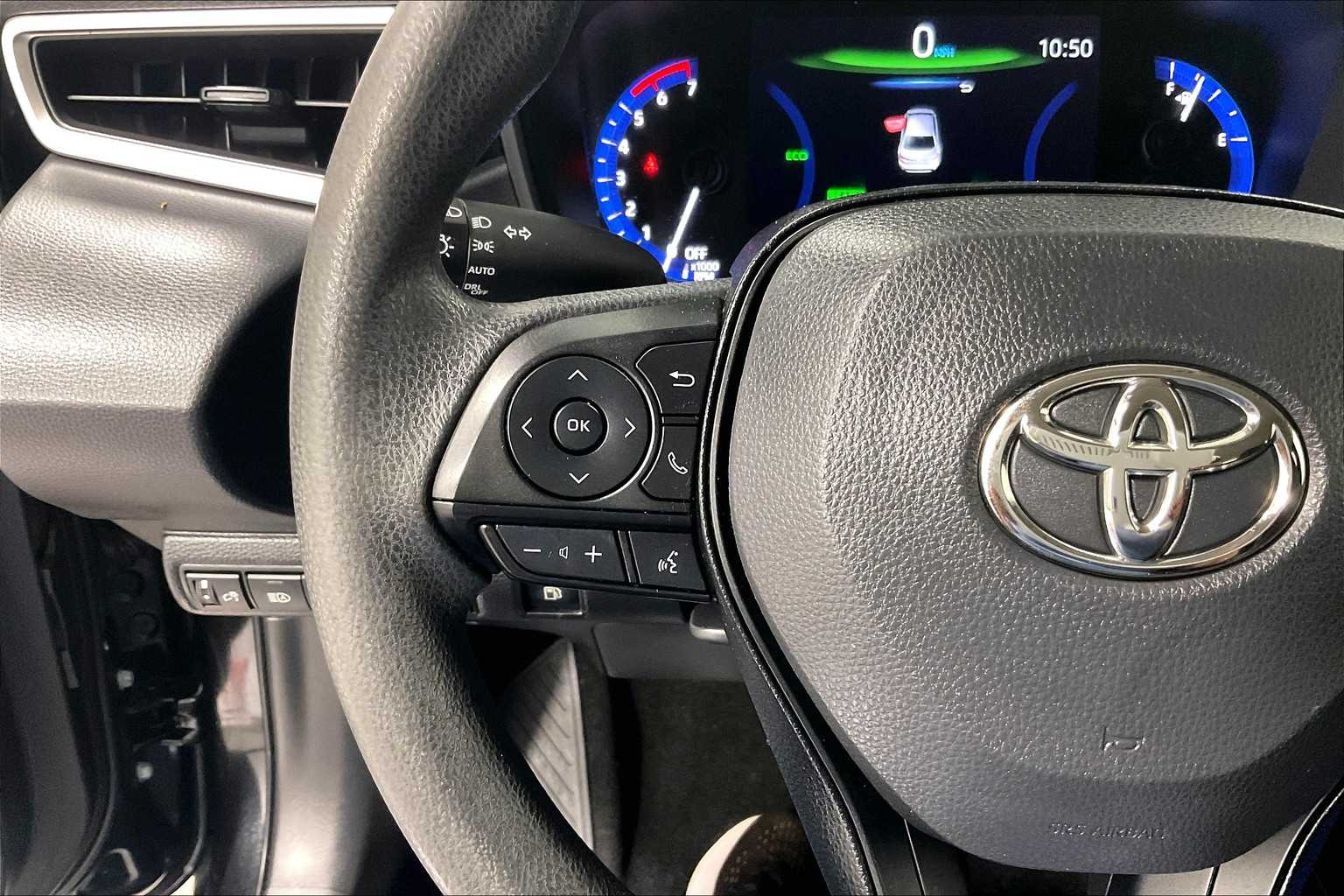 2022 Toyota Corolla Hybrid LE - Photo 22