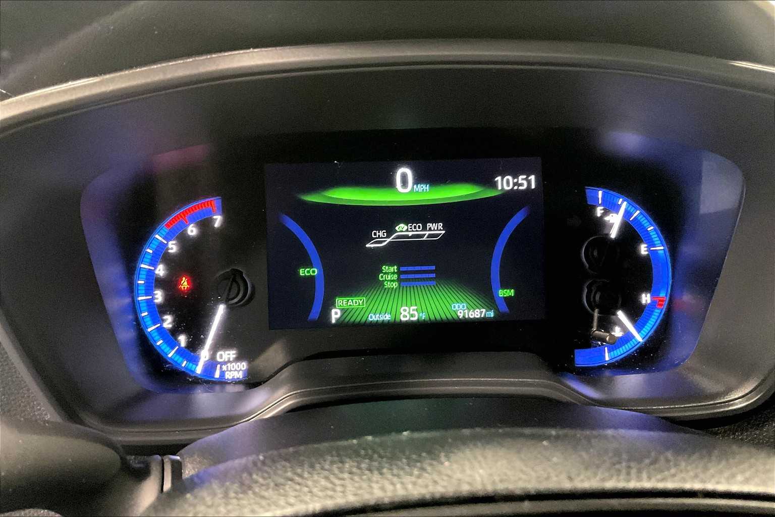 2022 Toyota Corolla Hybrid LE - Photo 24