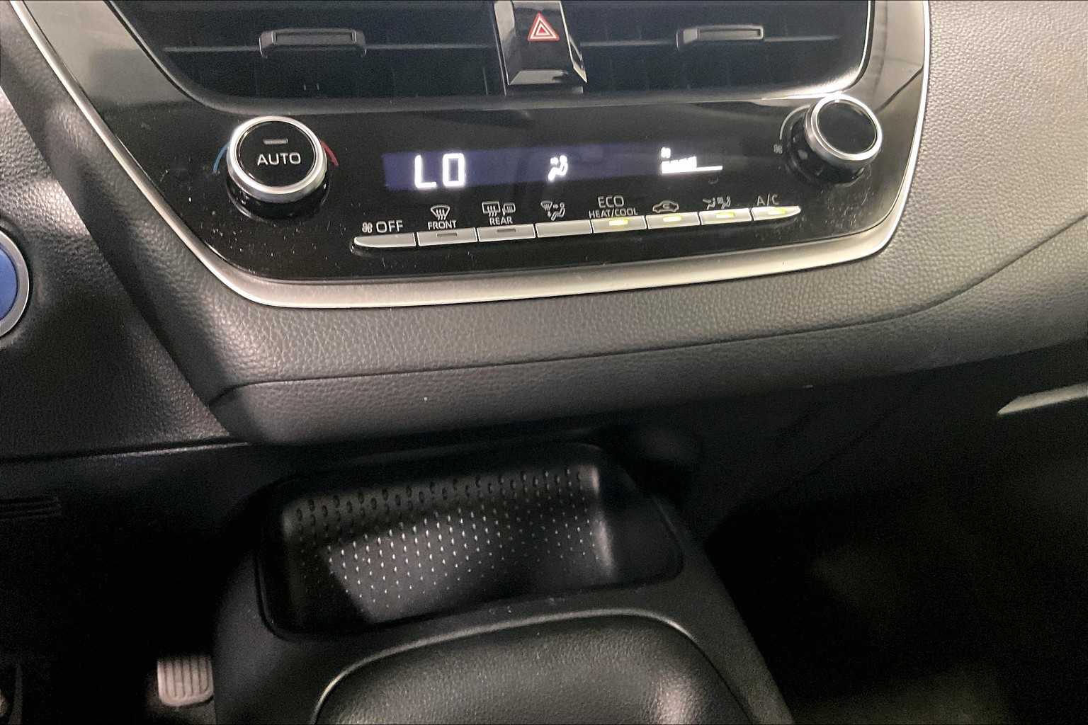 2022 Toyota Corolla Hybrid LE - Photo 25