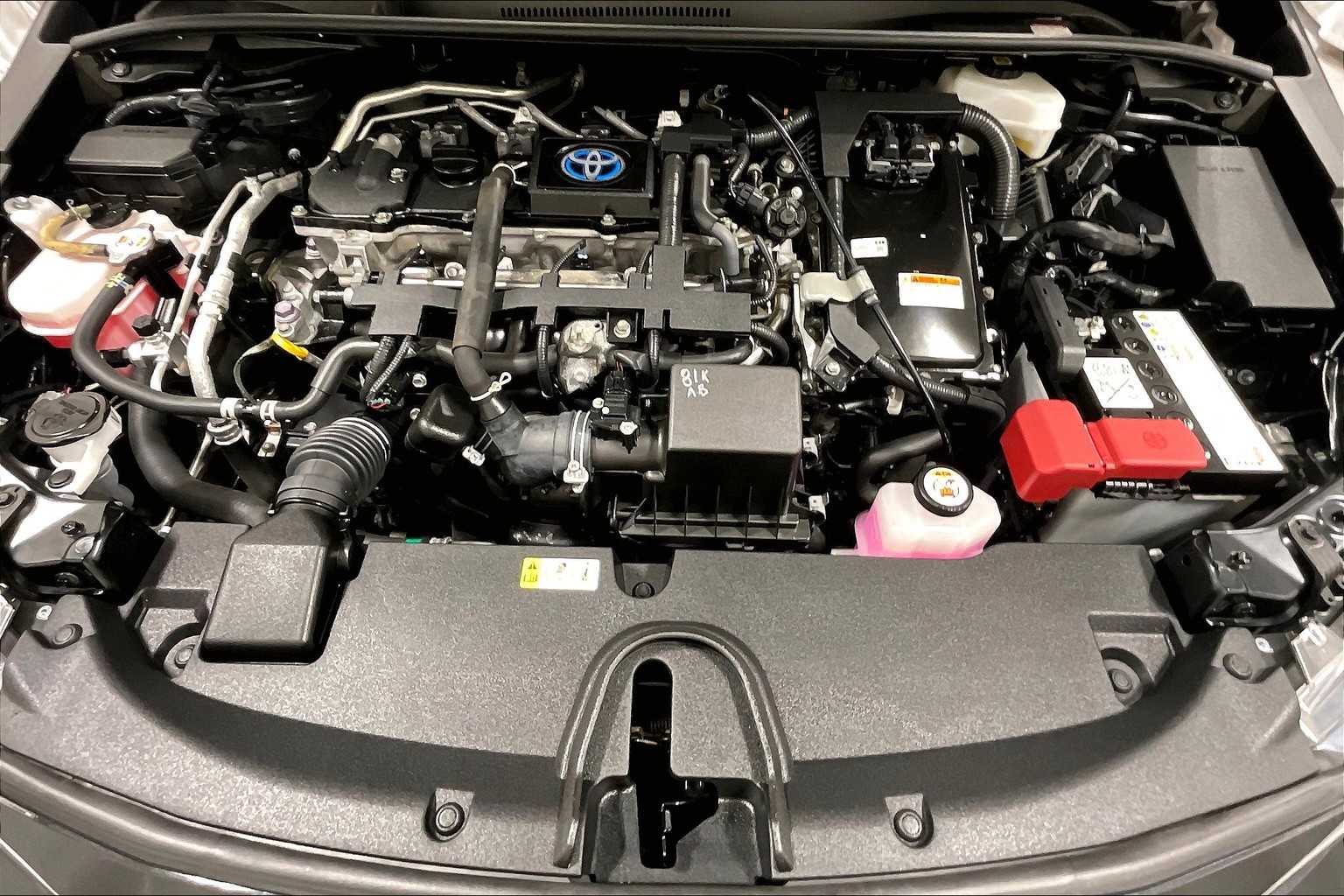 2022 Toyota Corolla Hybrid LE - Photo 28