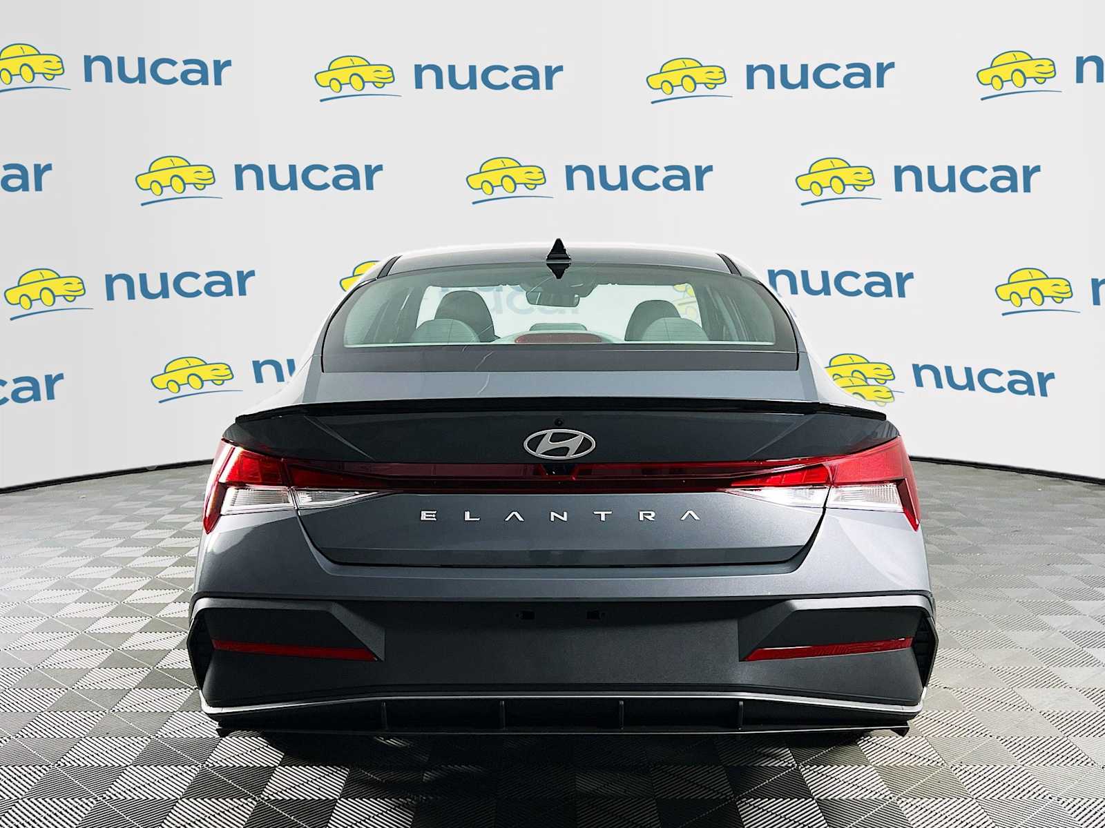 2025 Hyundai Elantra SEL Sport - Photo 5