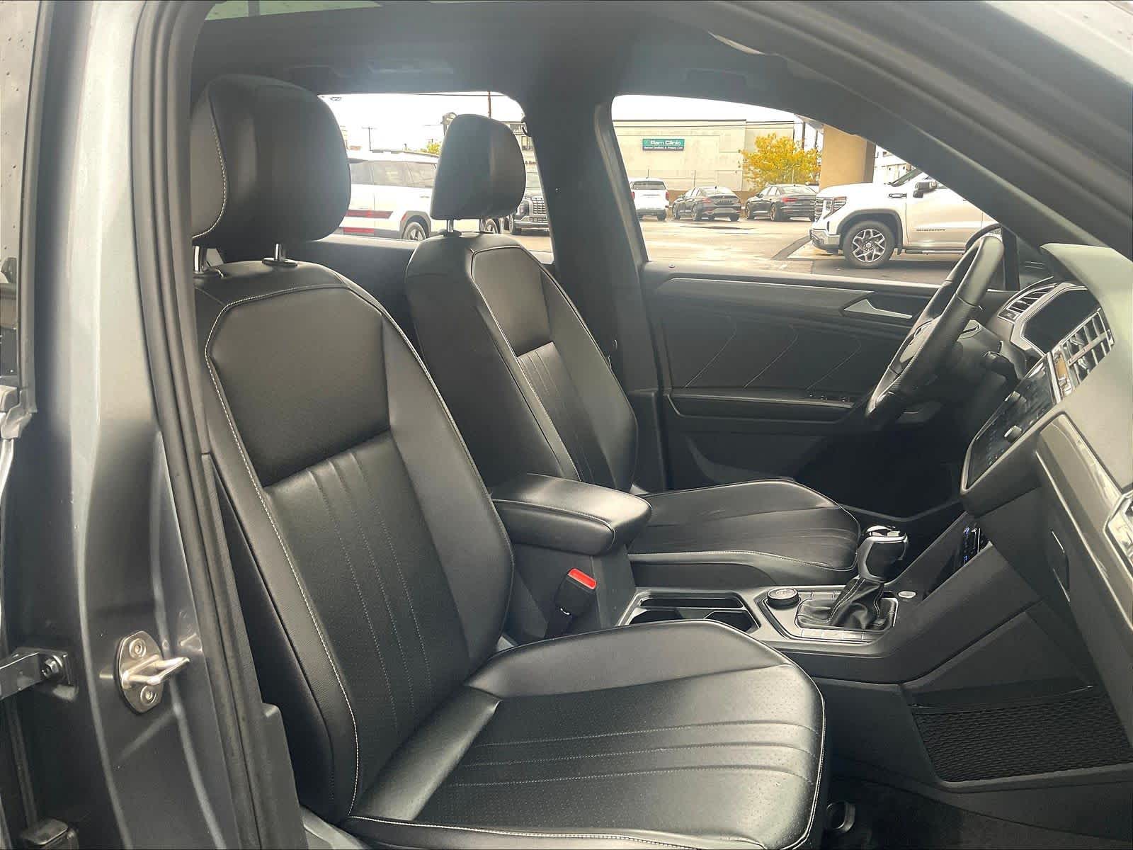 2022 Volkswagen Tiguan SE R-Line Black - Photo 11