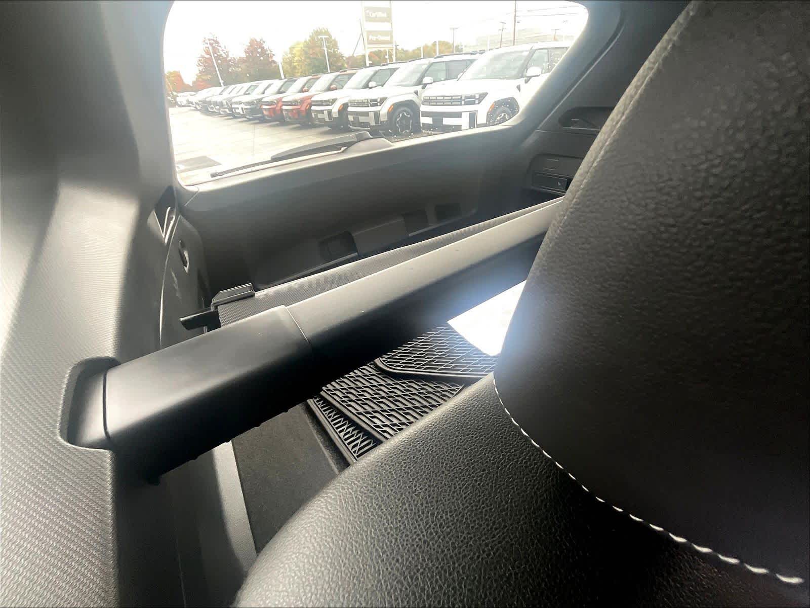 2022 Volkswagen Tiguan SE R-Line Black - Photo 17