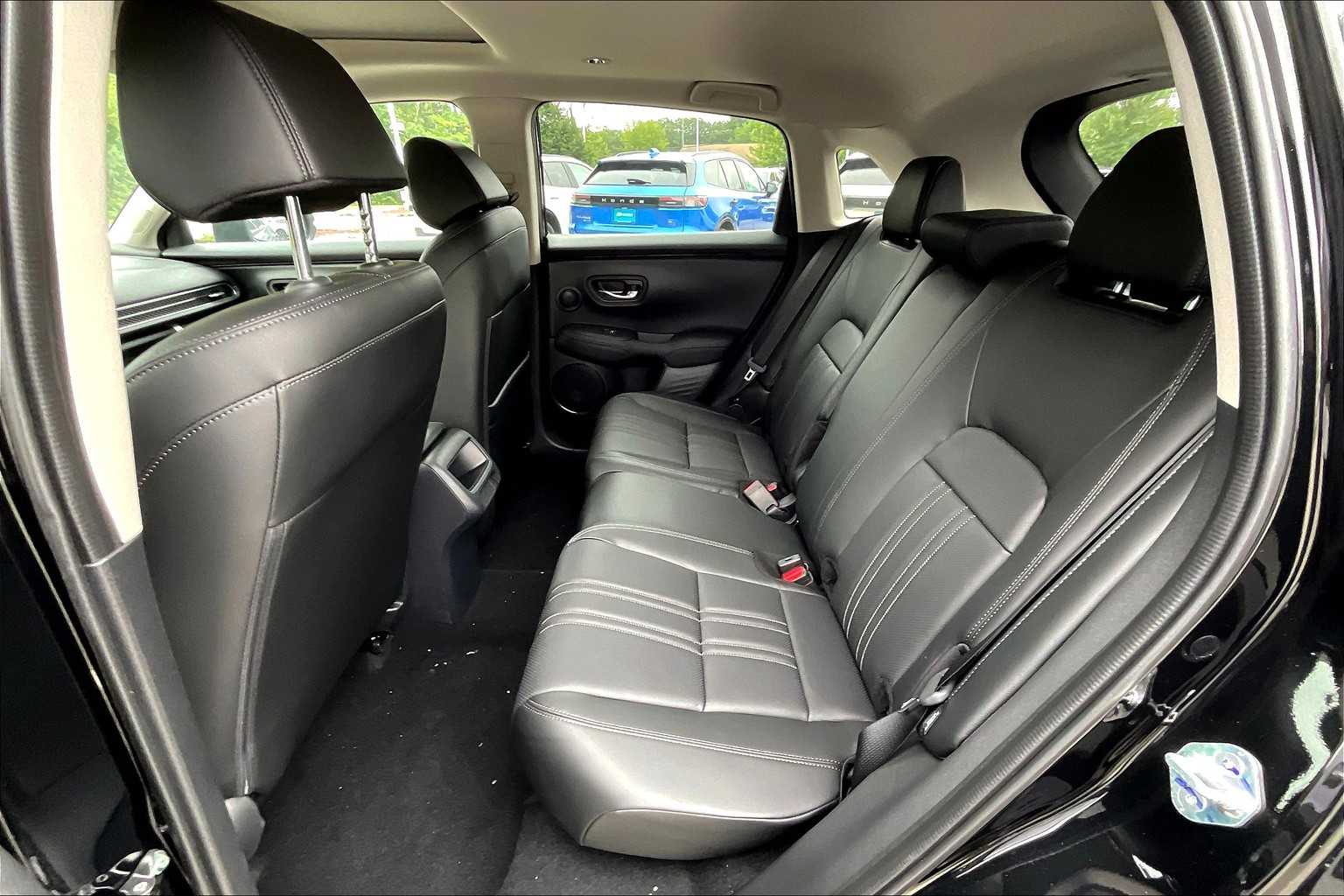 2026 Honda HR-V Sport - Photo 15