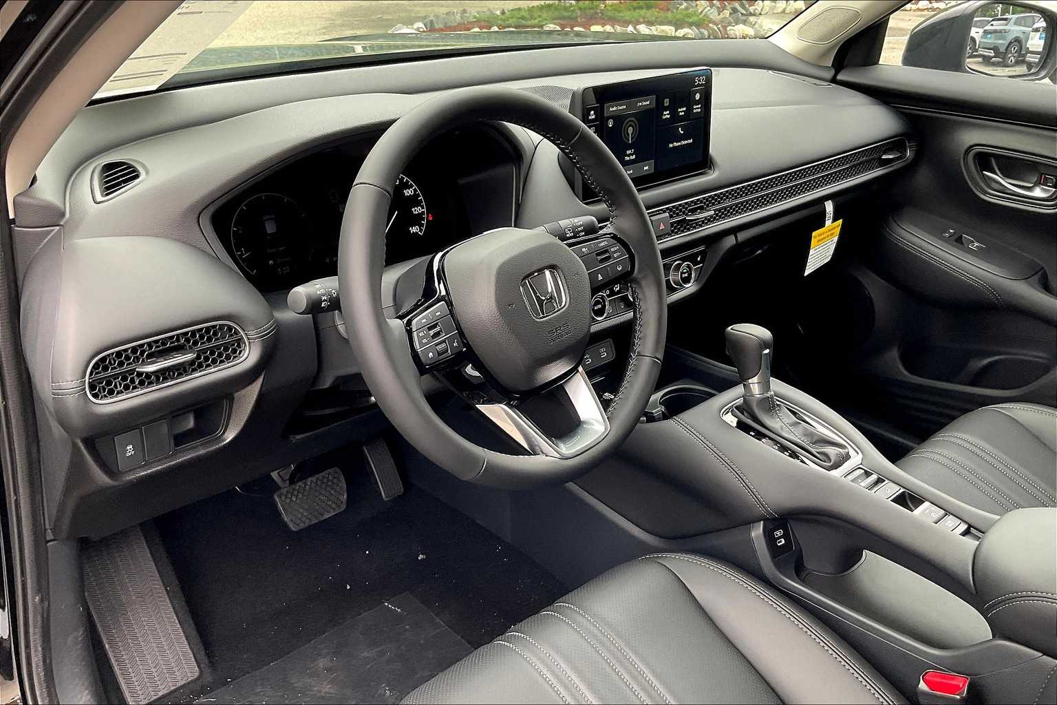 2026 Honda HR-V Sport - Photo 9