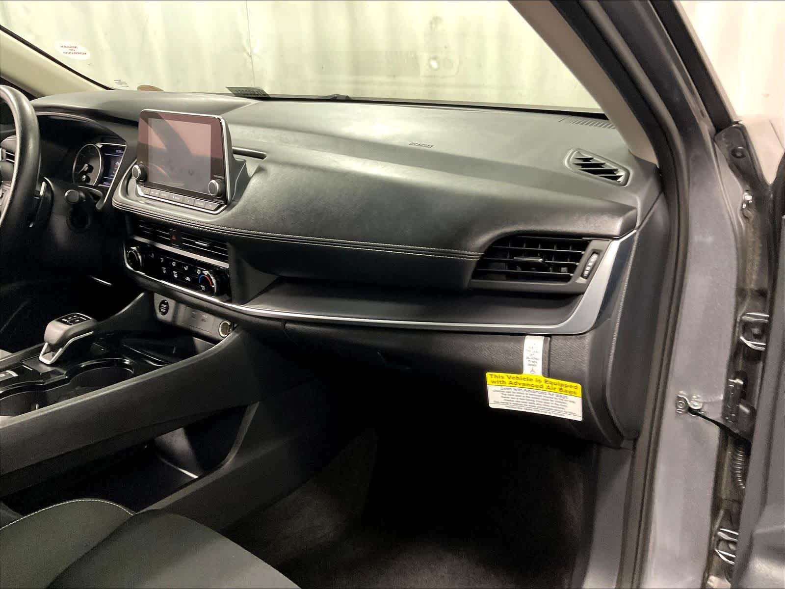 2024 Nissan Rogue S - Photo 13