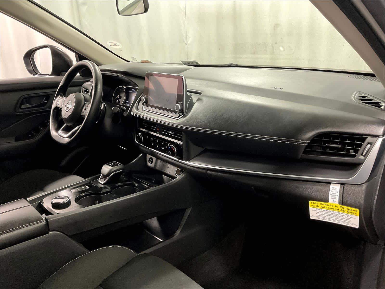 2024 Nissan Rogue S - Photo 14