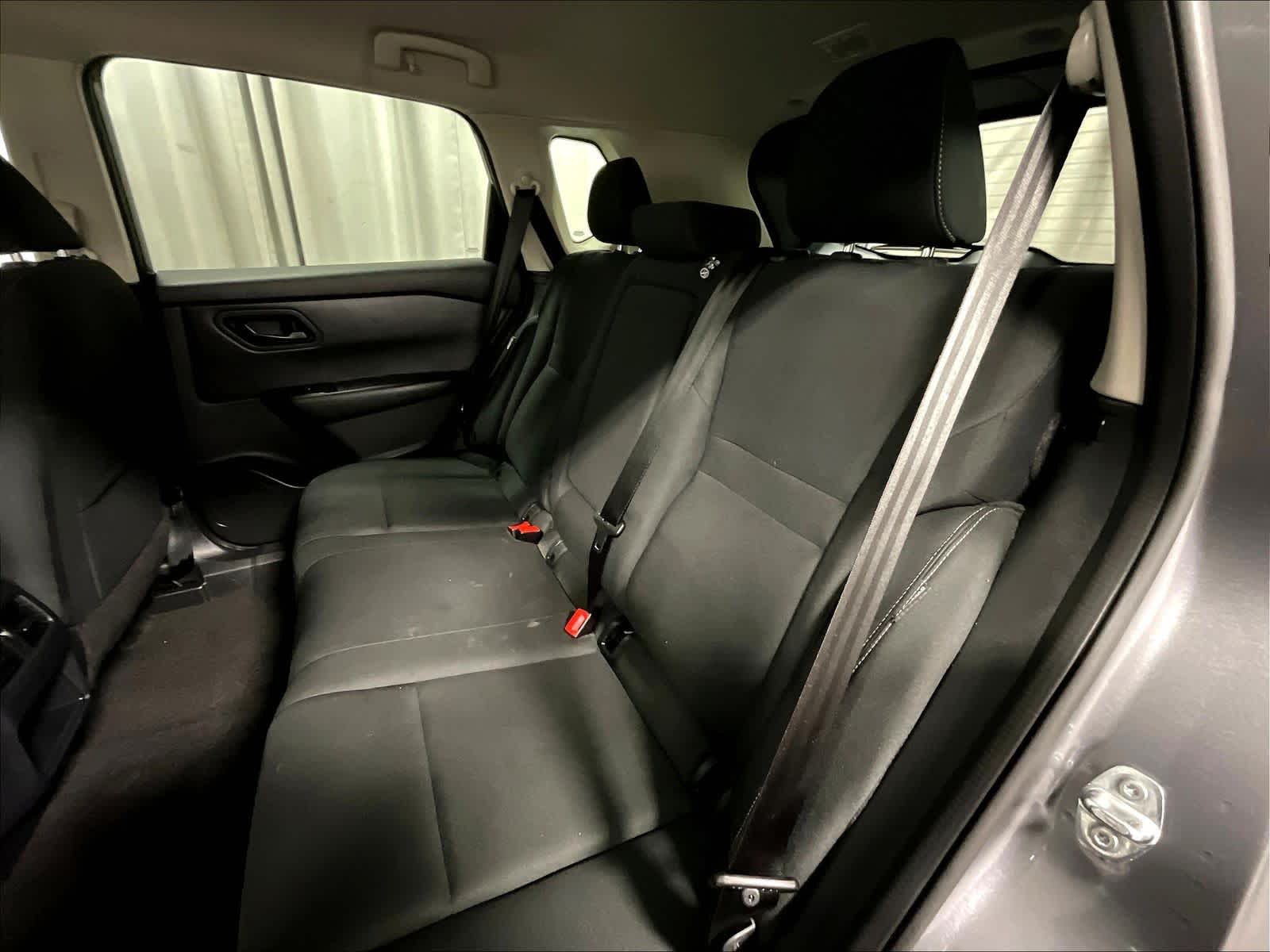 2024 Nissan Rogue S - Photo 15