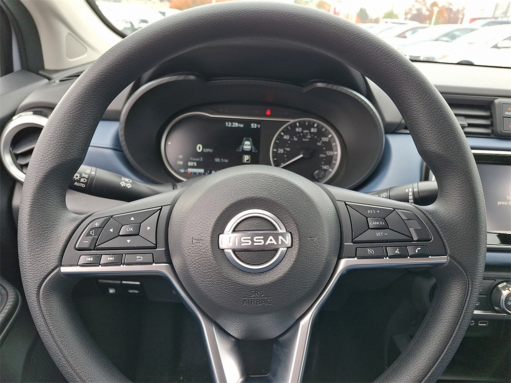 2025 Nissan Versa 1.6 SV - Photo 14