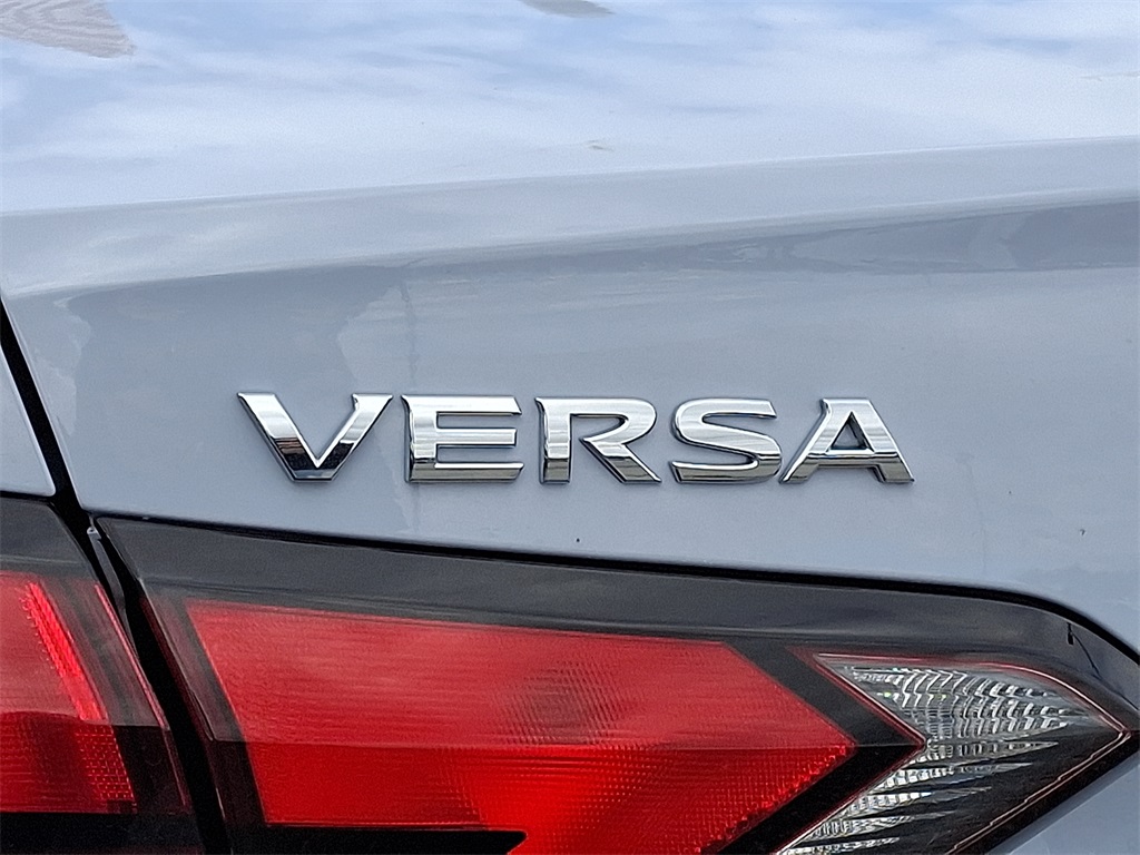 2025 Nissan Versa 1.6 SV - Photo 19