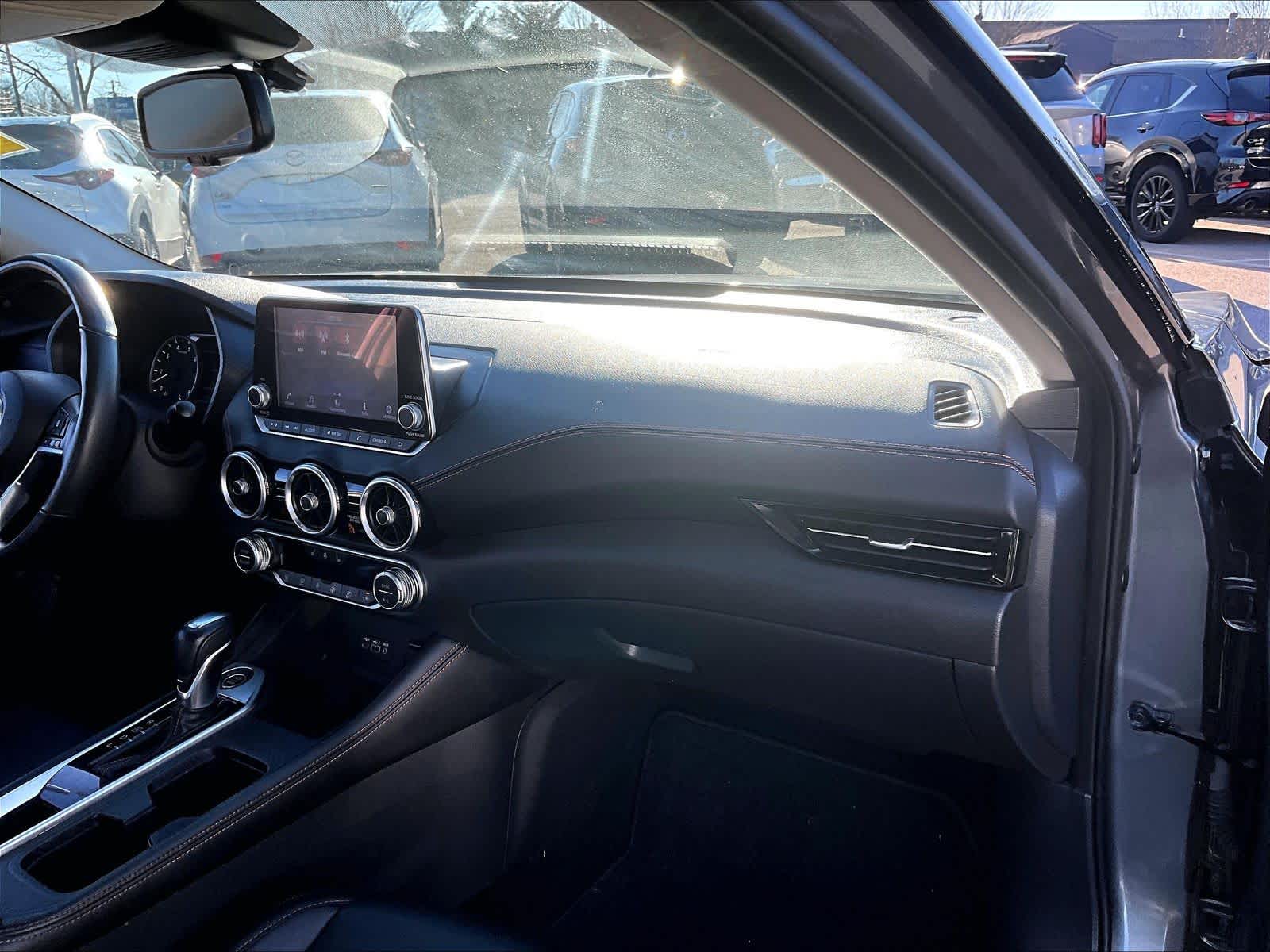 2021 Nissan Sentra SR - Photo 13