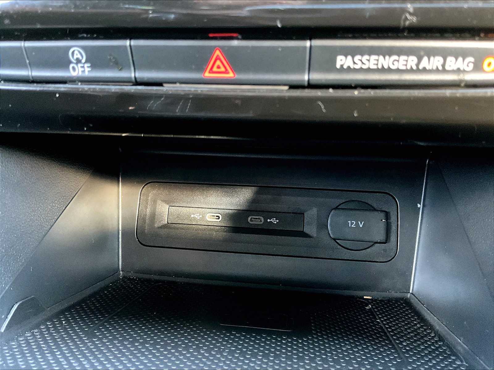 2022 Volkswagen Atlas 3.6L V6 SE w/Technology - Photo 27